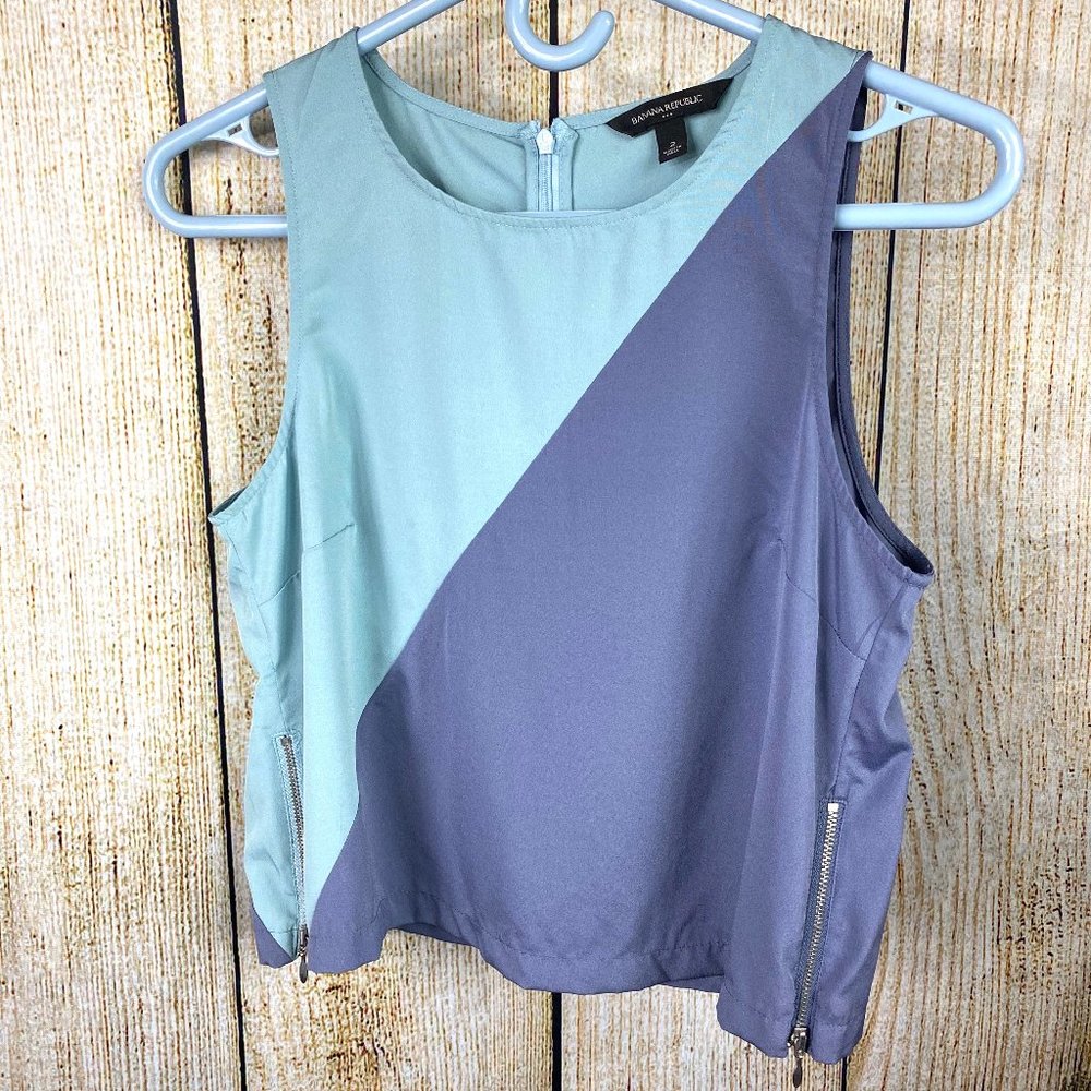 Banana Republic Blue and Purple Size 2 Soft Tank.